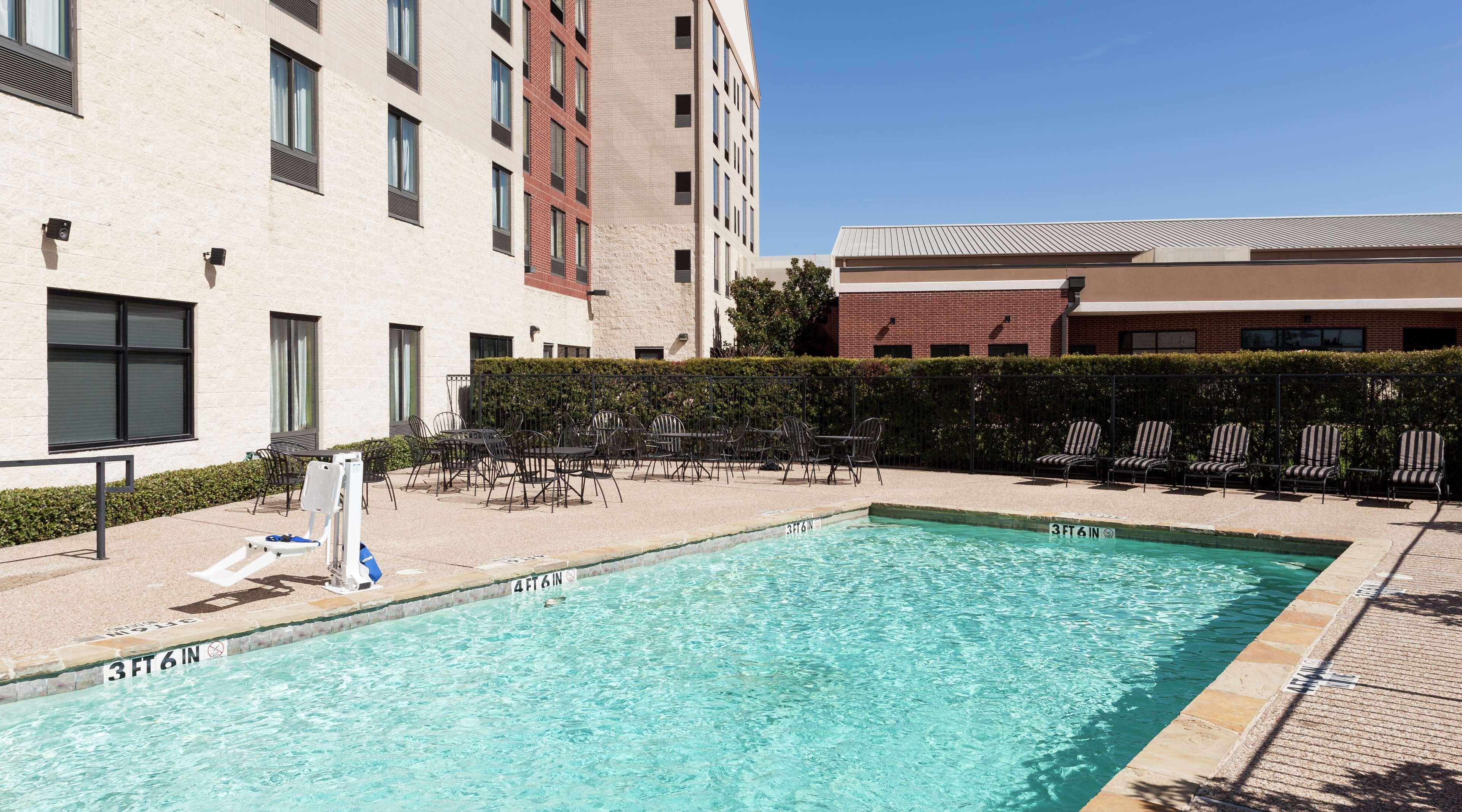 Hilton Garden Inn Dallas/Duncanville Εξωτερικό φωτογραφία