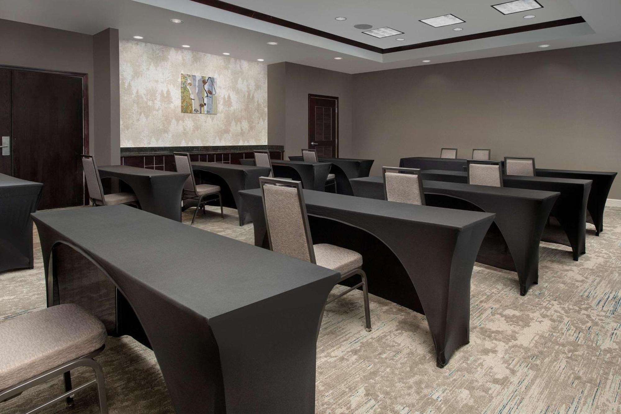 Hilton Garden Inn Dallas/Duncanville Εξωτερικό φωτογραφία